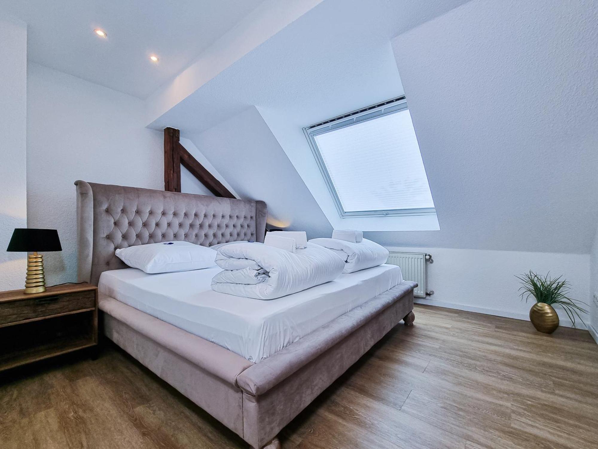 Alpha Apartments Essen Bagian luar foto